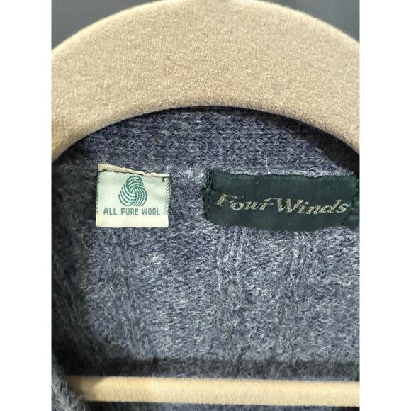 Vintage Four Winds Shetland 100% Wool Sweater Vest Gray XL Leather Buttons EUC - Picture 3 of 6